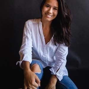 Meet your Posher, Emilie